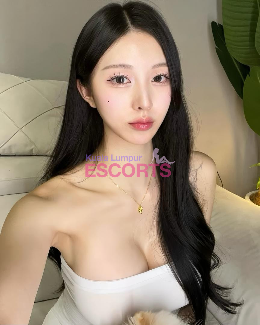 Meet Joey – Energetic 22-Year-Old Korean Escort in Kuala Lumpur